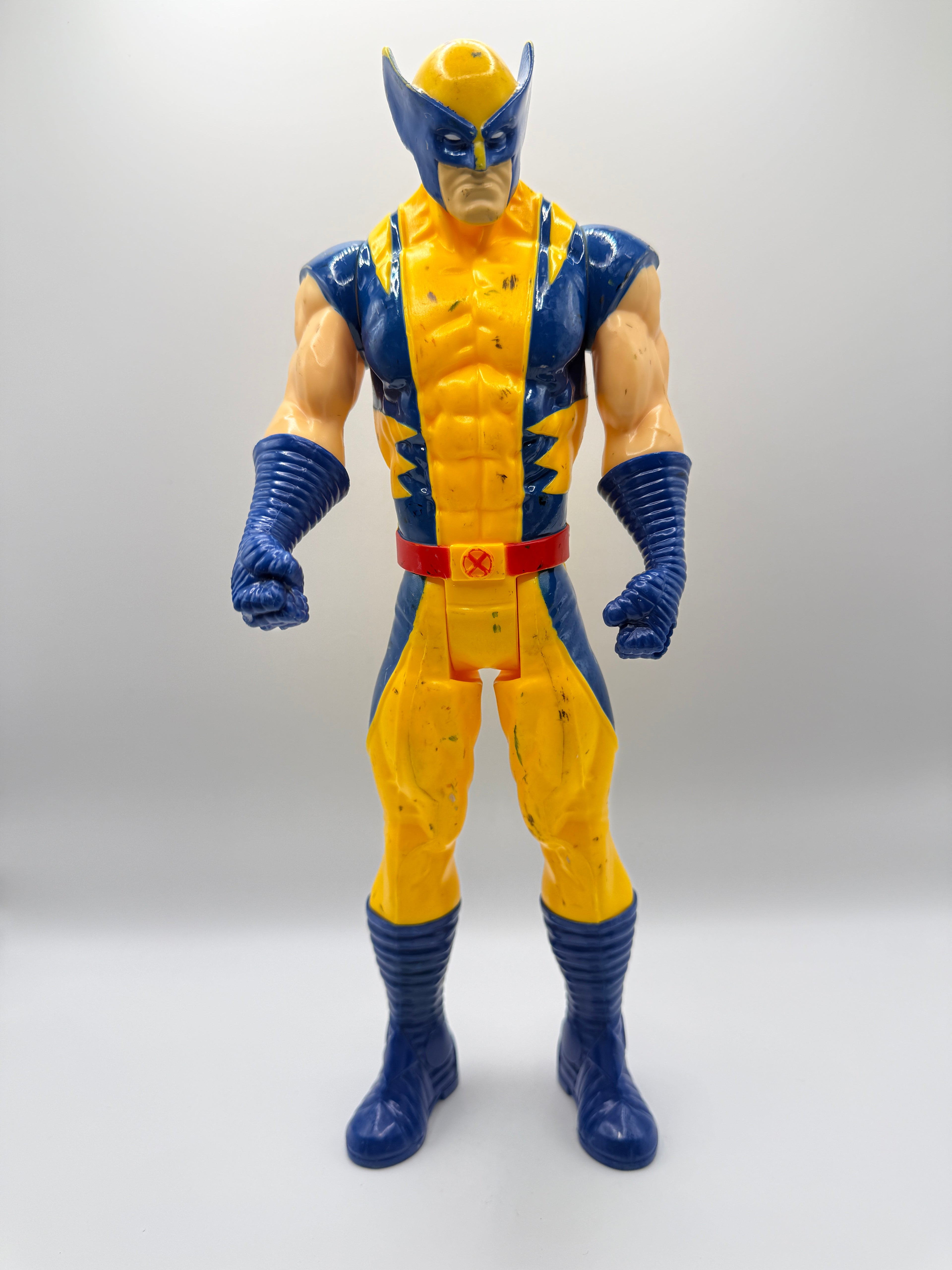 🐾 Marvel Wolverine 12" Action Figure – Classic Yellow & Blue Suit