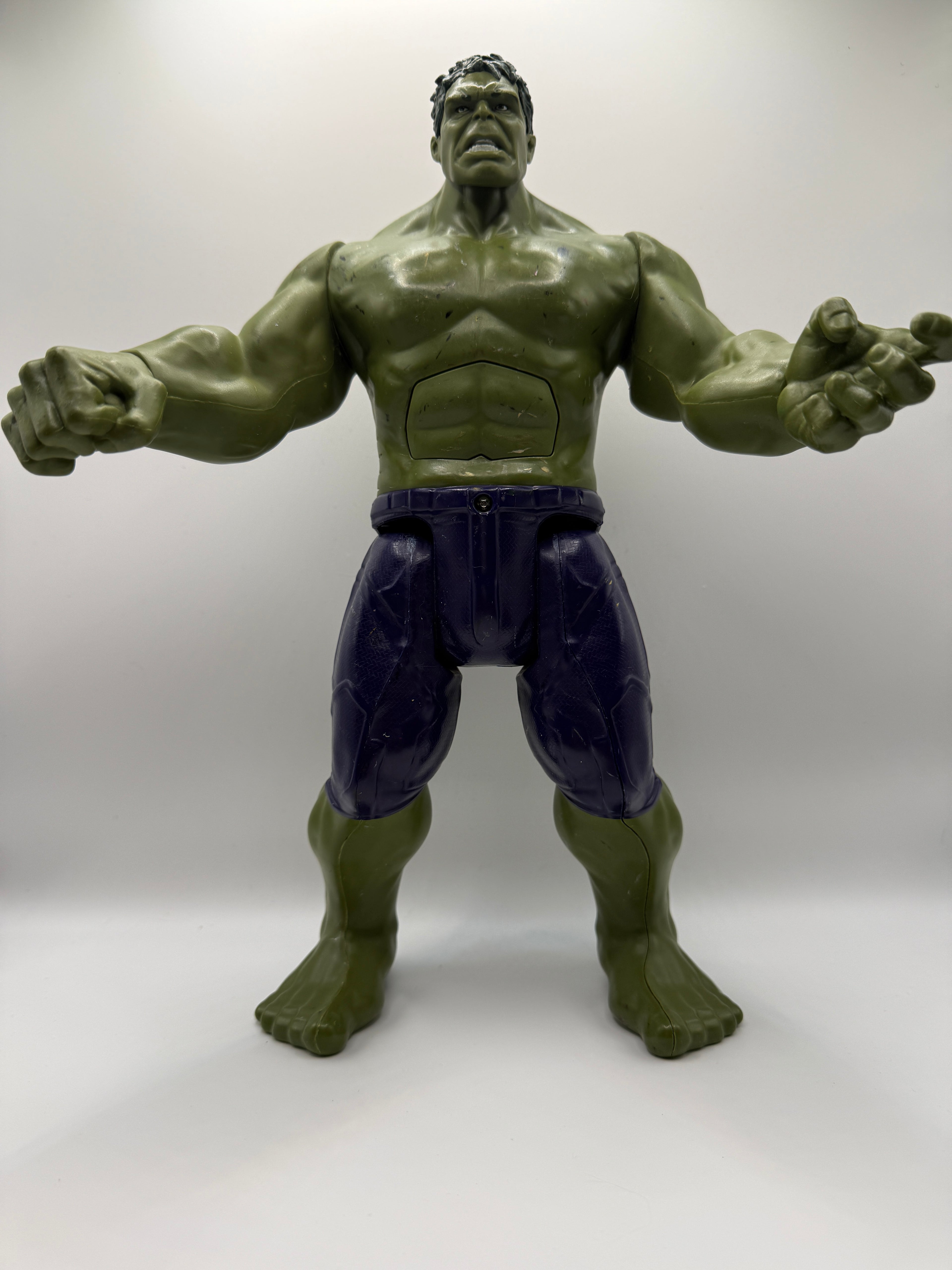 💥 Marvel Avengers Hulk 20" Action Figure – Classic Green Edition