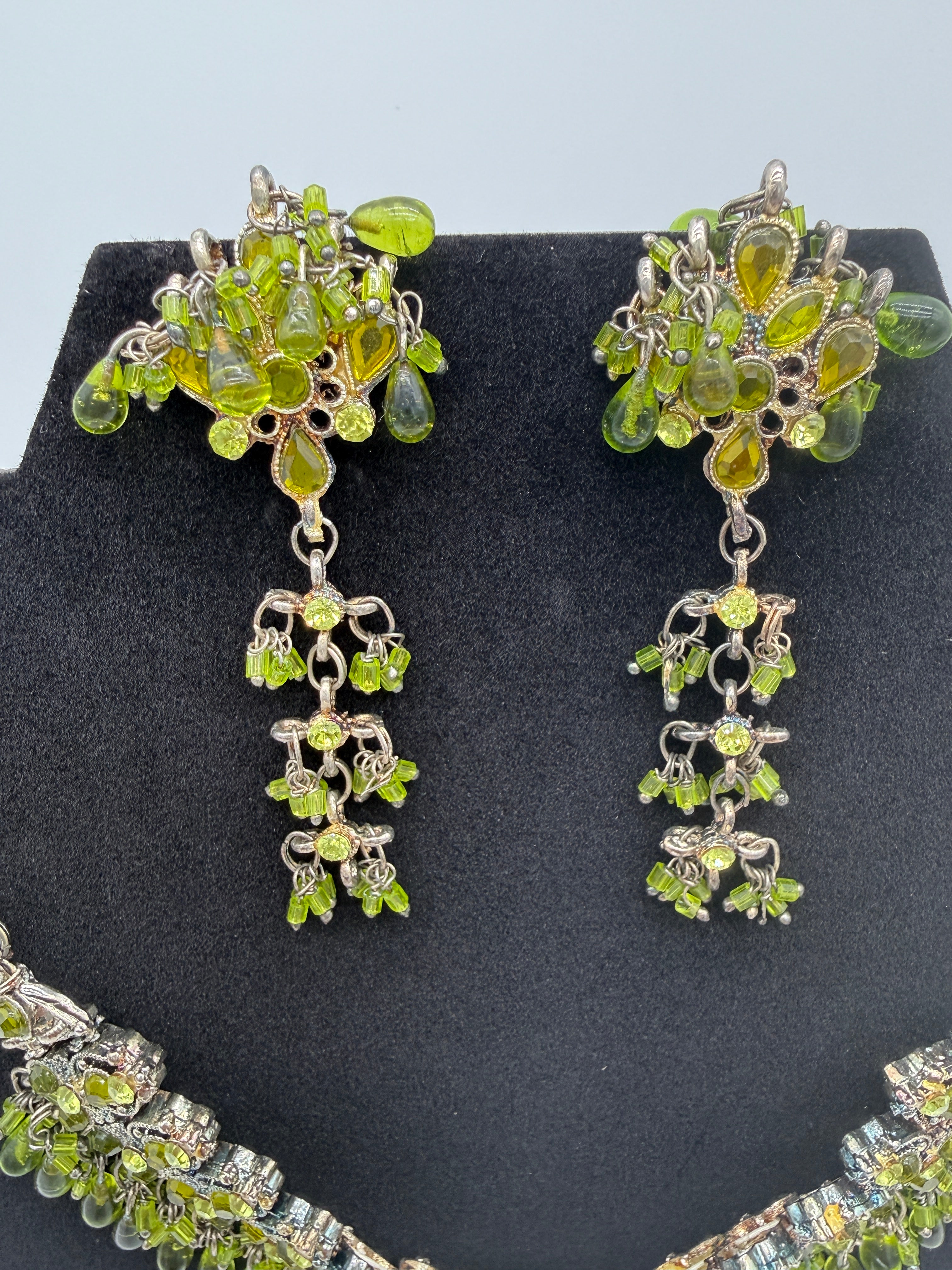 Green Kundan Necklace & Earring Set – Handcrafted Indian Jewelry