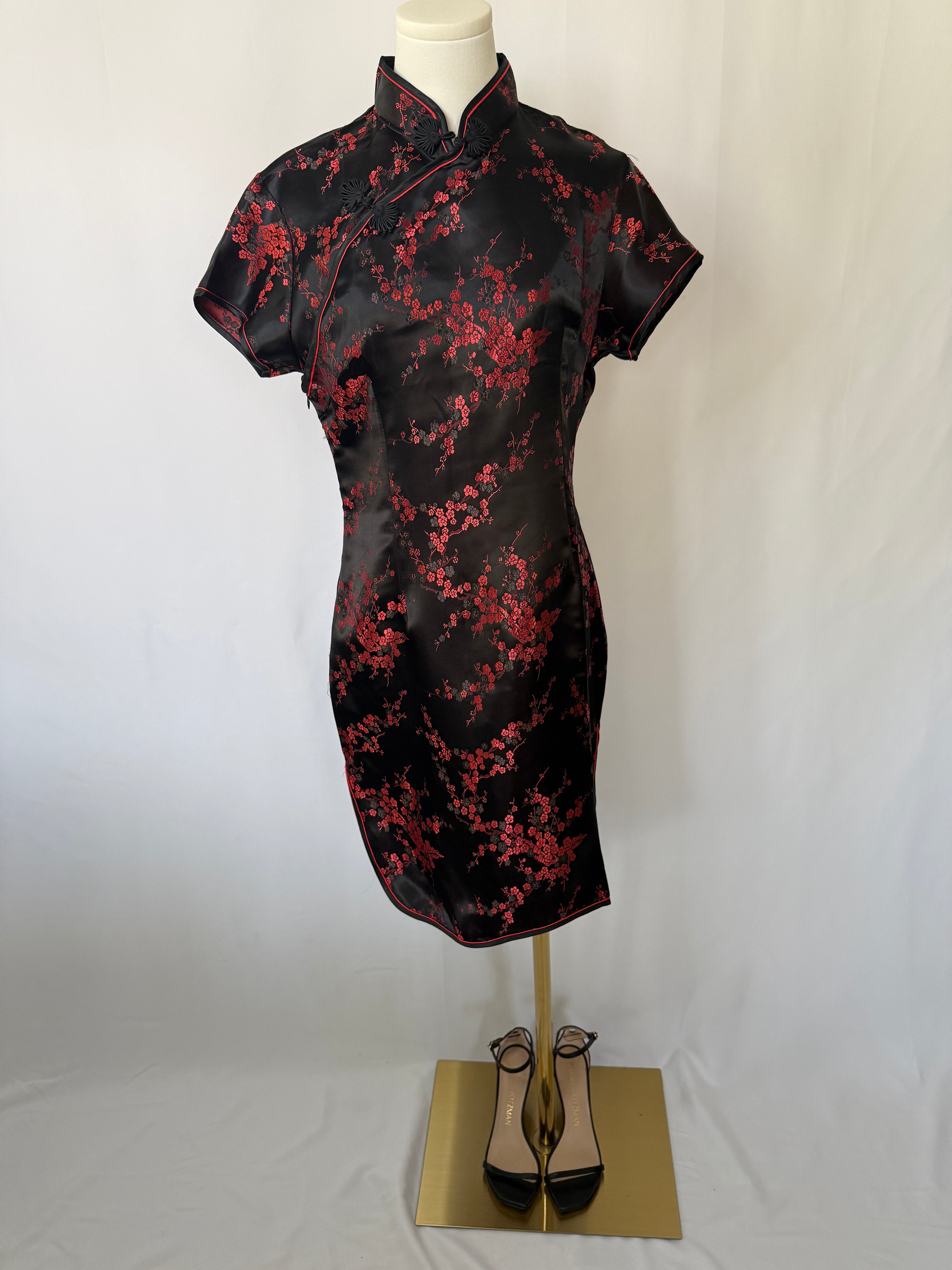 Black & Red Floral Satin Qipao / Cheongsam Dress – Size XL (Never Worn)