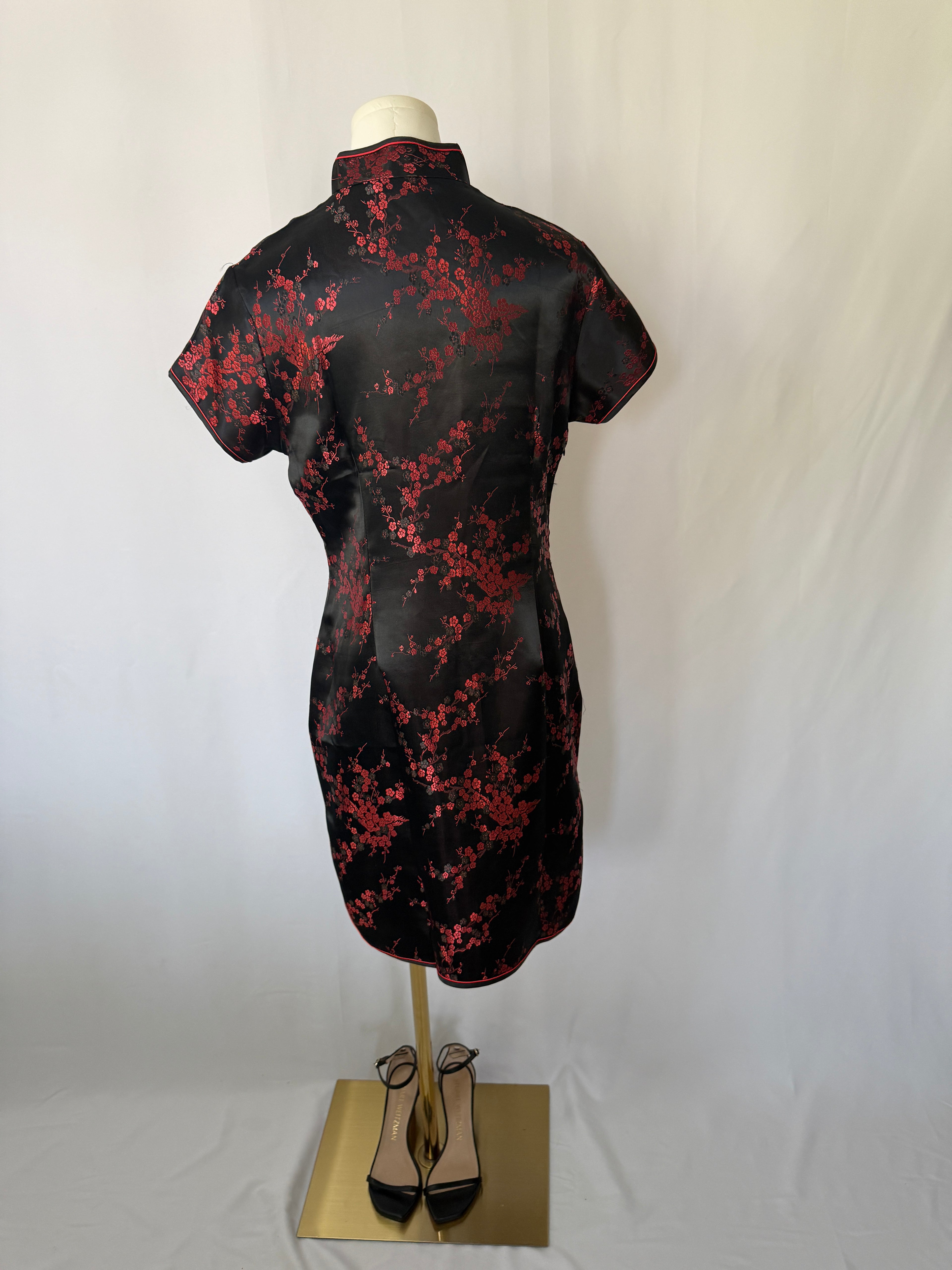 Black & Red Floral Satin Qipao / Cheongsam Dress – Size XL (Never Worn)