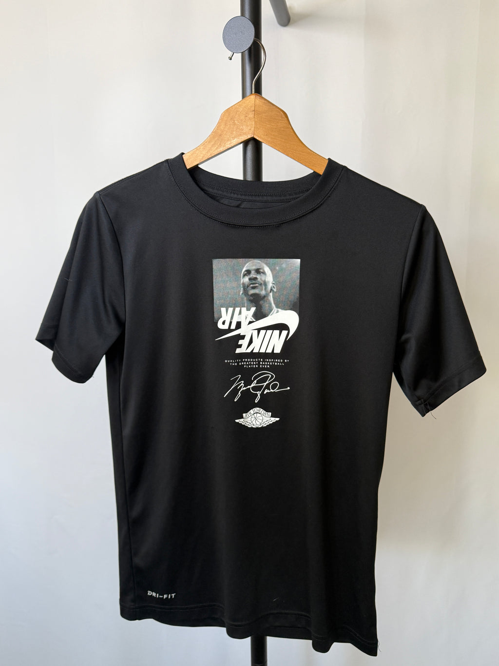 Jordan Black Graphic Tee – Kids/Large (Size L, Gently Worn)