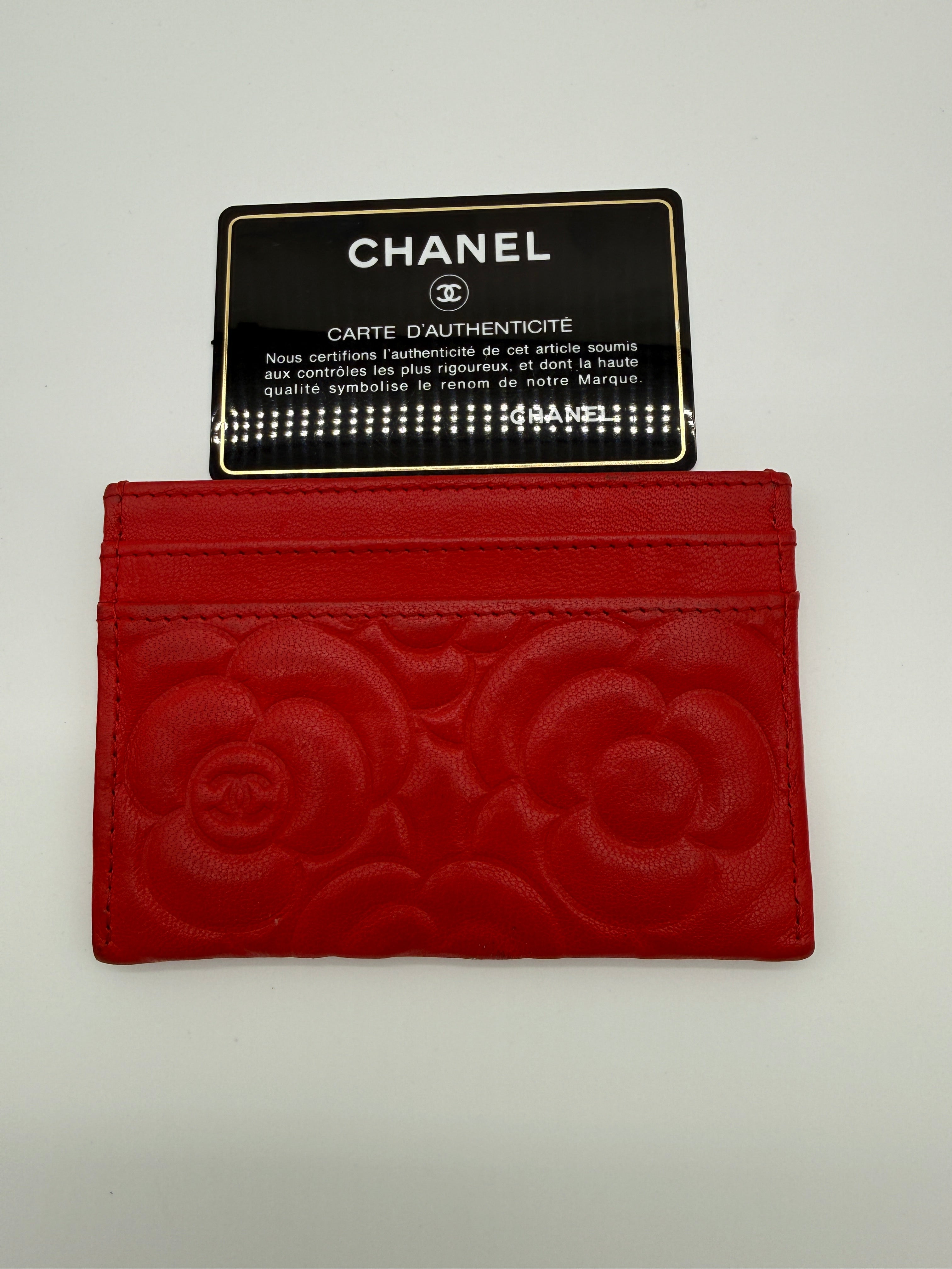 Chanel Camellia Embossed Leather Card Holder – Red – Authenticated