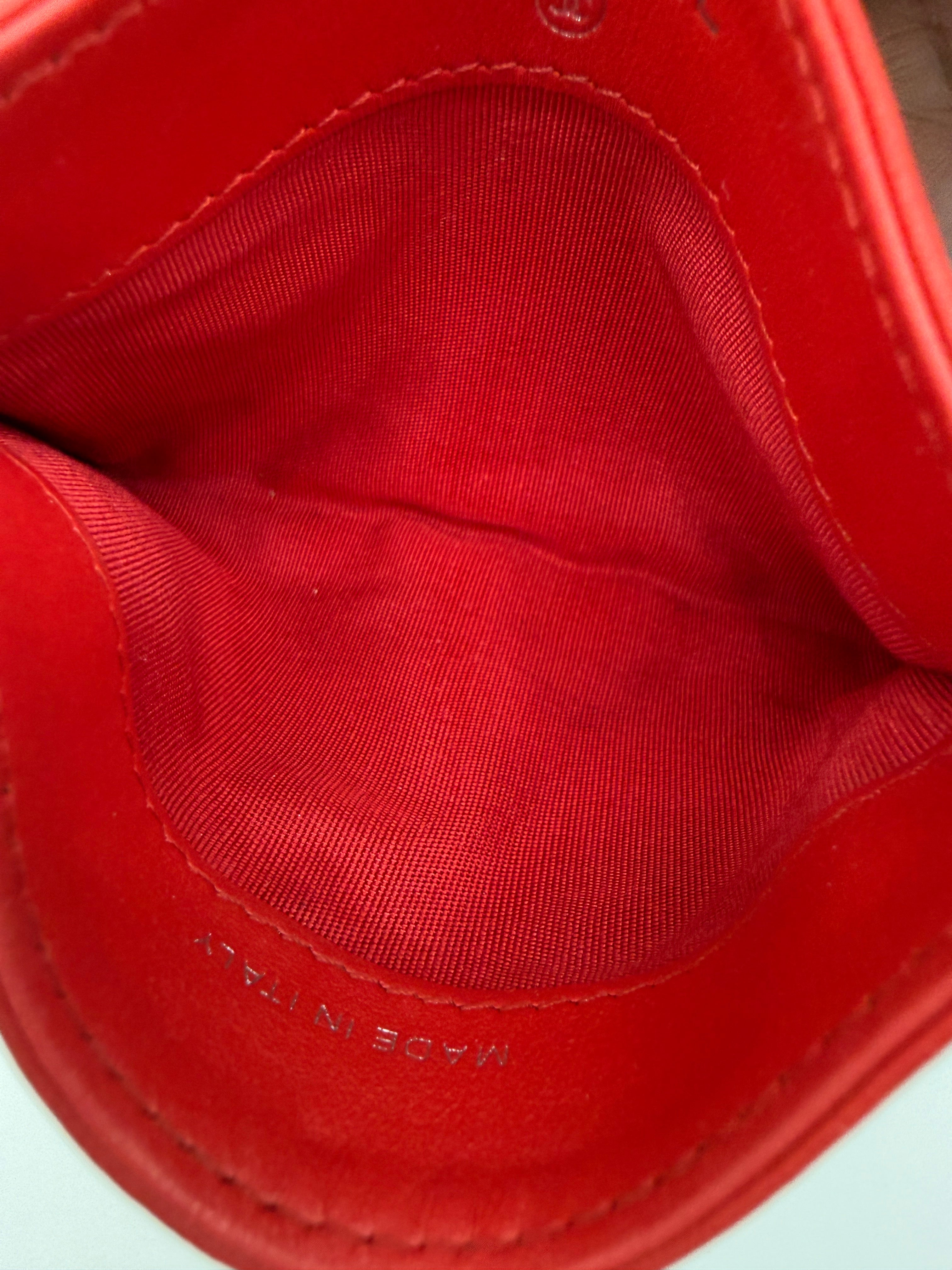 Chanel Camellia Embossed Leather Card Holder – Red – Authenticated